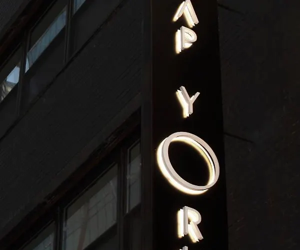 Nap York Central Park Sleep Station